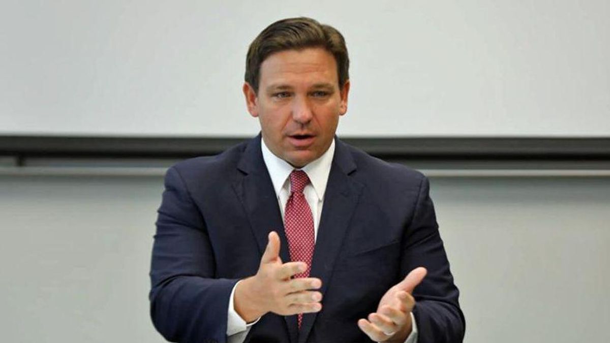 Ron DeSantis must 'pay a political price' for his latest COVID scandal: former Obama strategist