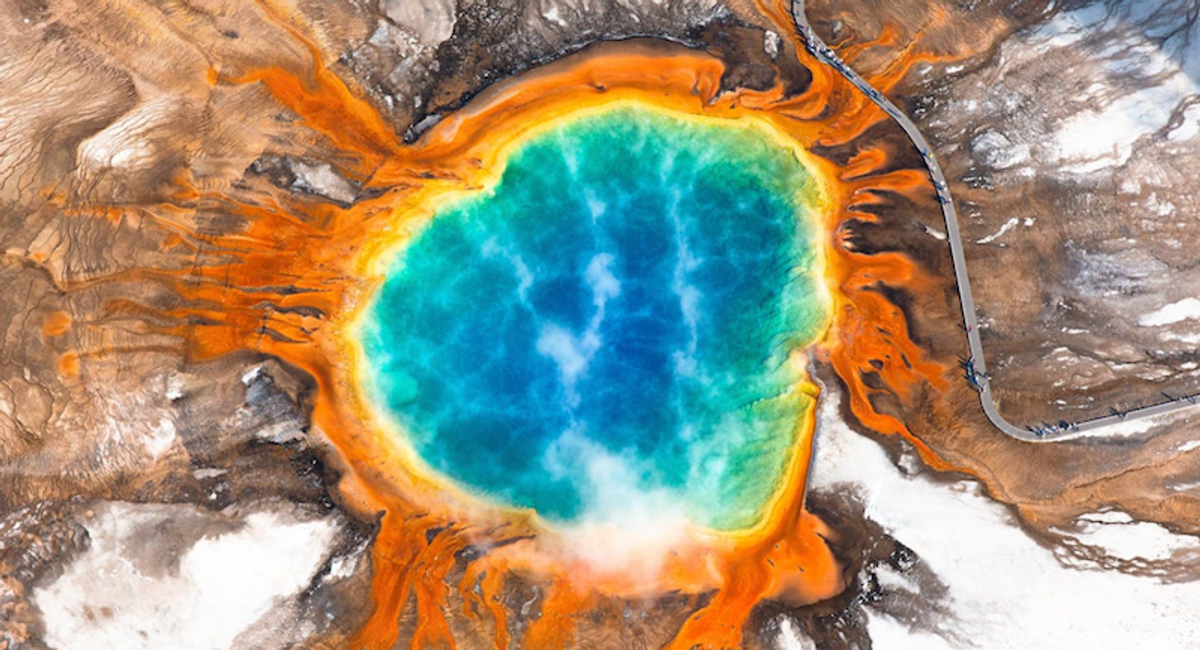 Minerals in hot springs performed a key chemical reaction for early life on Earth