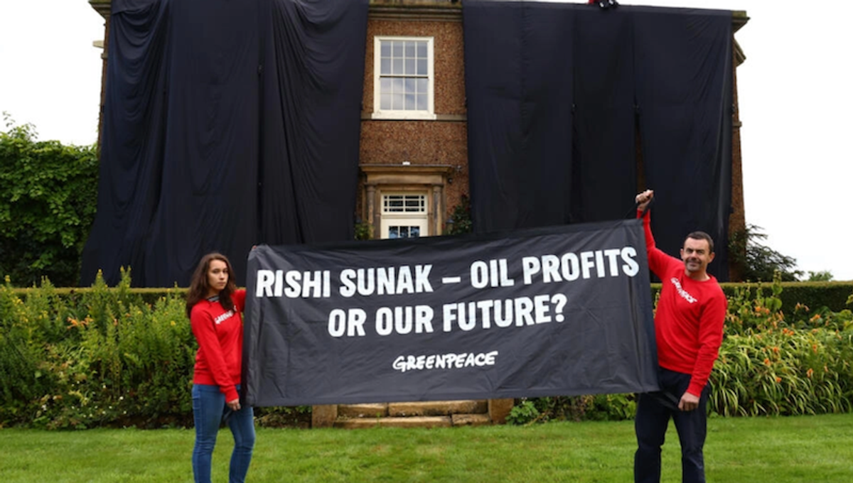 Environmental activists arrested after covering UK PM Rishi Sunak's home in black