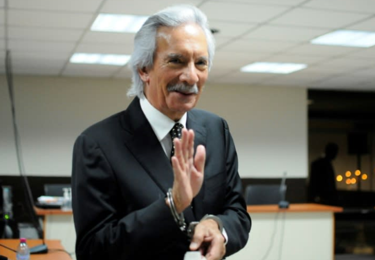 Jailed Guatemalan journalist Zamora granted house arrest