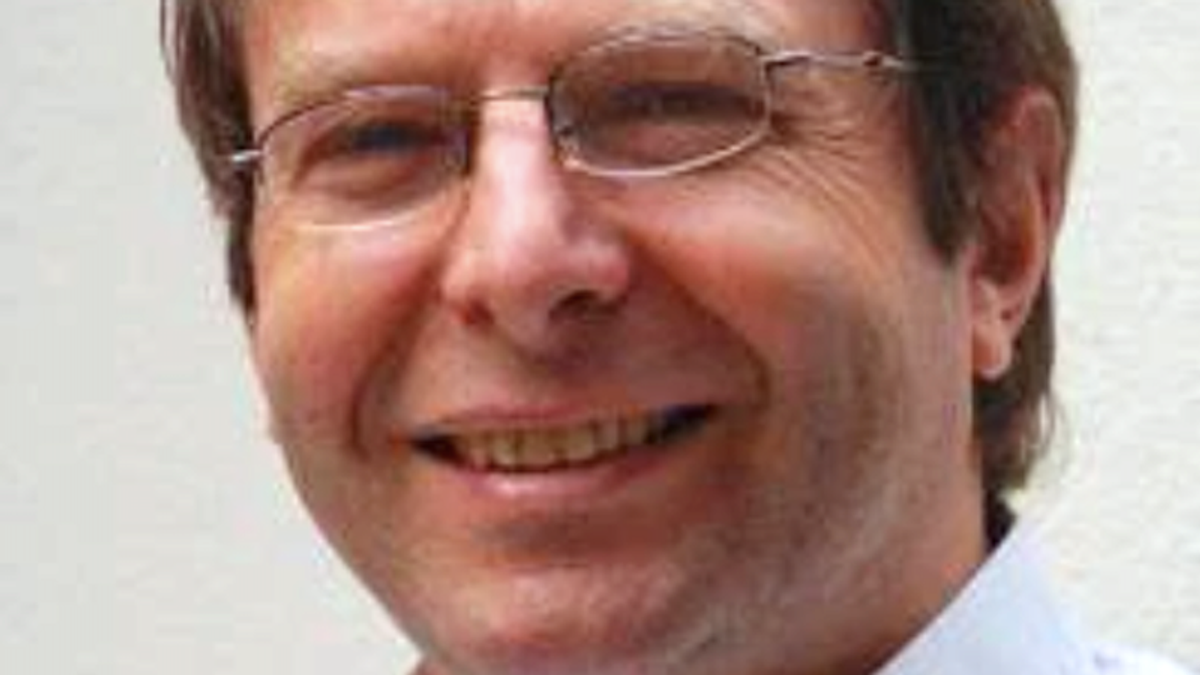 Prominent COVID-19 conspiracy theorist dies from virus he questioned -- after spreading it at illegal parties