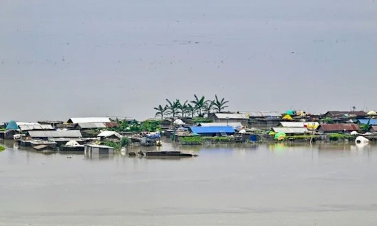 Monsoon storms batter India with floods and lightning strikes