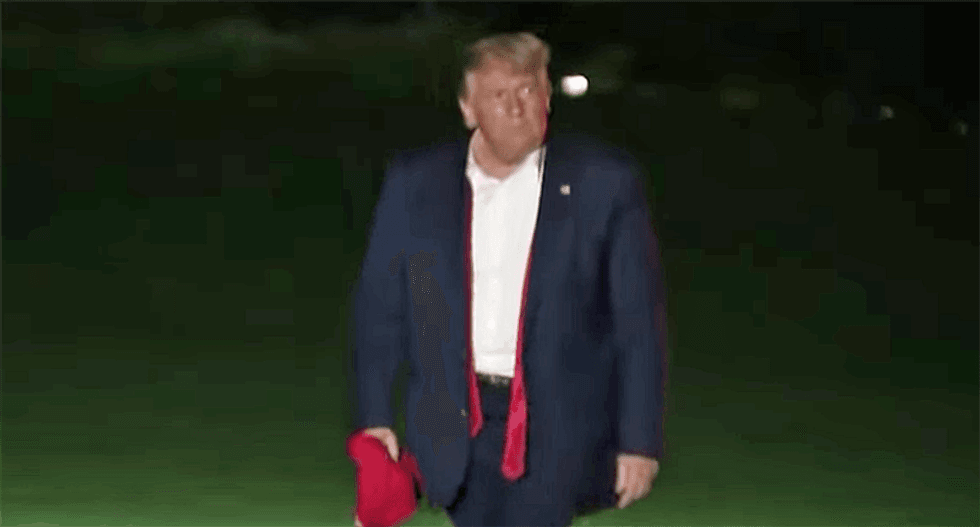 Twitterless Trump trashes Lindsey Graham in late-night email rampage whining that his coup attempt failed