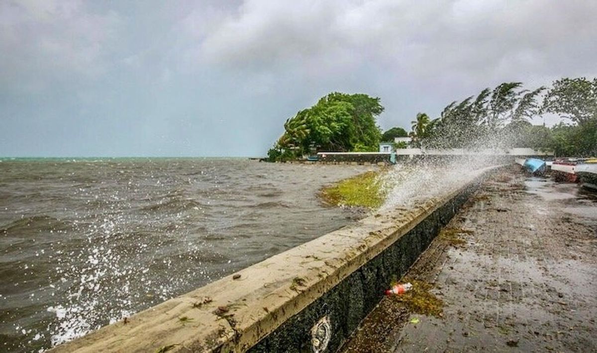Mauritius lifts maximum alert, assesses devastation after passage of storm Belal