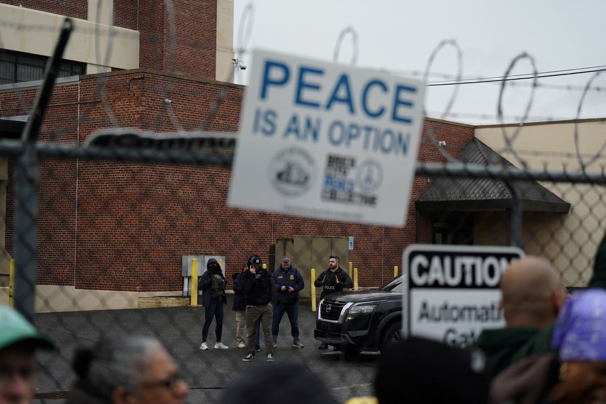 'Lost their minds!' GOP wants to strip Dem colleagues of key roles after ICE protest