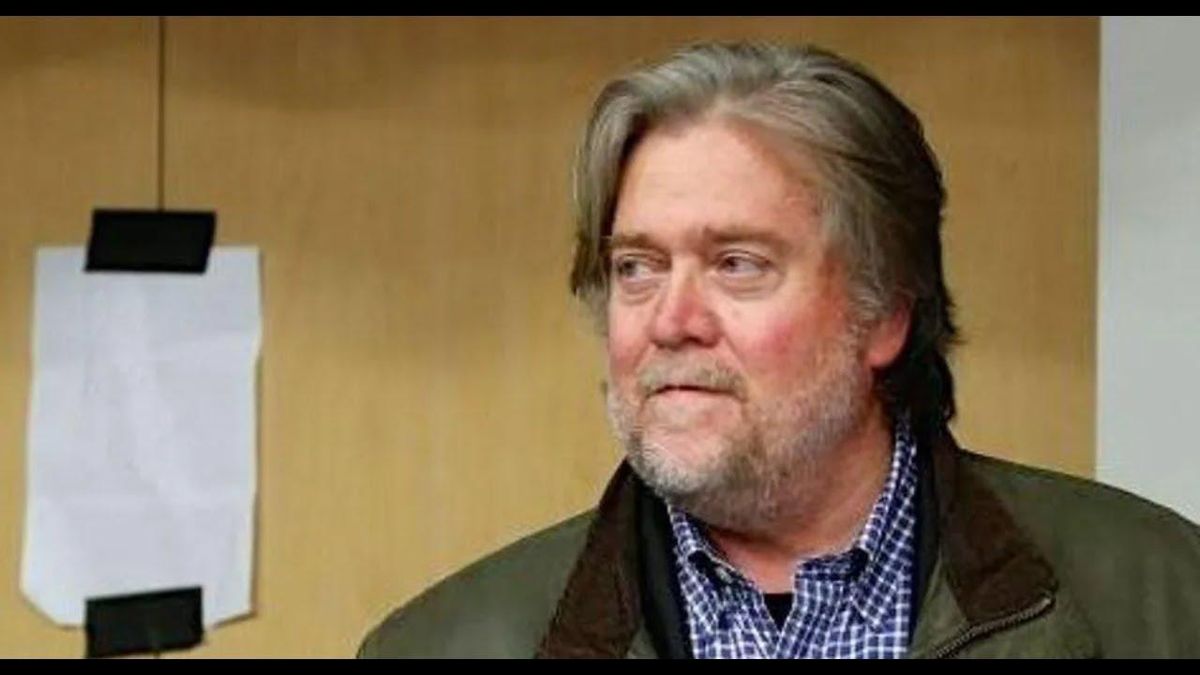 House Republicans say Trump's ‘wacko bird’ voters forced them to protect Steve Bannon: report