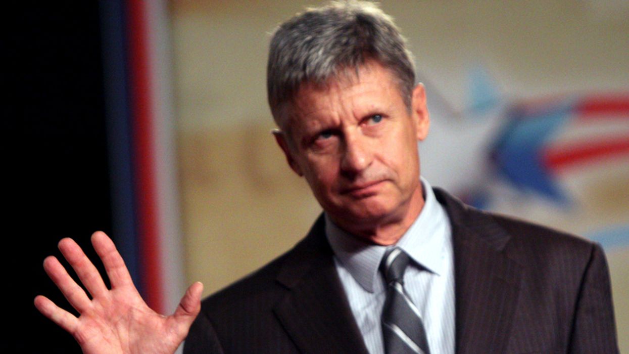 'Dumpster fire' Libertarian Party in turmoil over accusations of helping Republicans: report