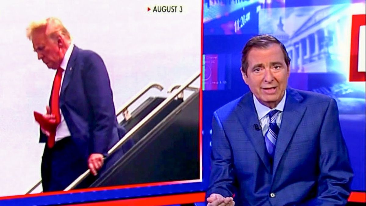 'This is insane!' Fox News host flips out over blackout of Trump's post-indictment spin