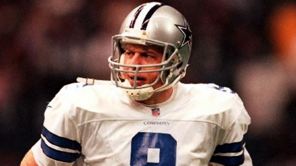 Former coach Barry Switzer: 'I’d never recruit a white QB,' unless his parents were black