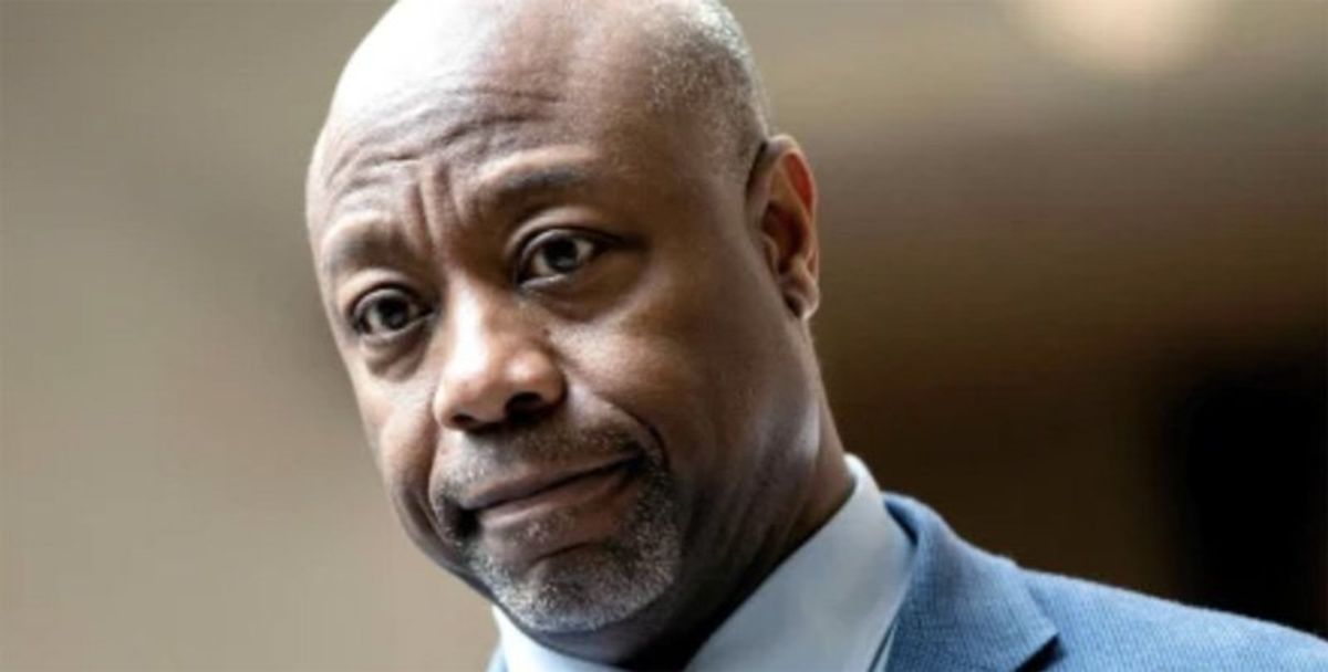 Tim Scott claims you won't see violence under Trump — and CNN host reminds him of Jan. 6