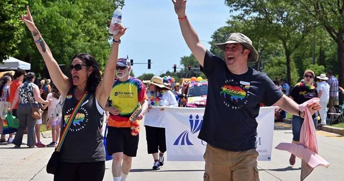 Teacher targeted by vicious right-wing hate now hailed for 'saving lives'