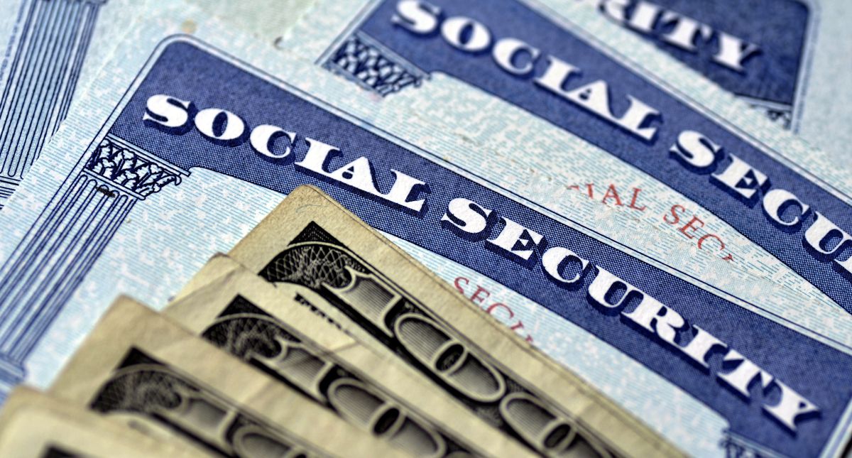 'Gimme a break!' Lawmaker says Trump admin just 'gave up the game' on Social Security