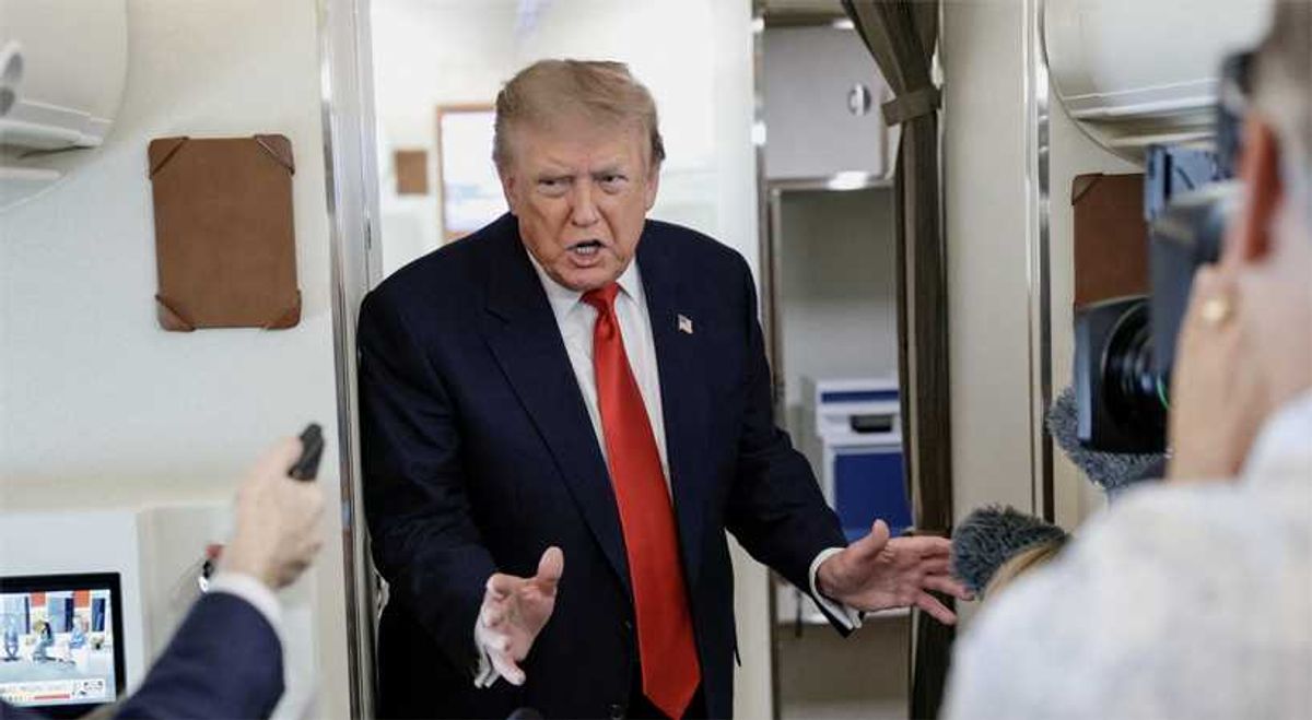 Trump's slapdash management said to threaten MAGA base: 'Broke the mold'