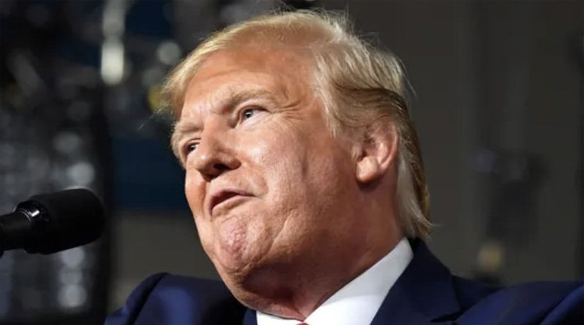 Trump is 'out of political shape' and running scared: columnist