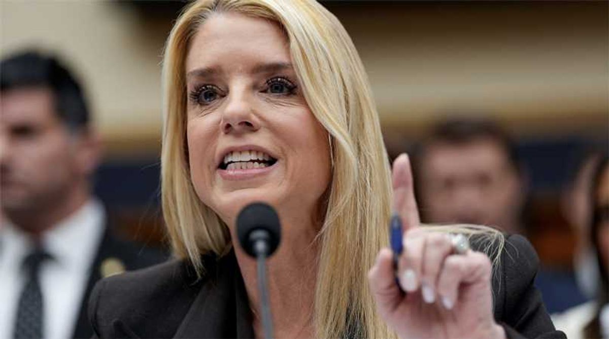 Pam Bondi's 'incredibly stupid' outburst continues to haunt Trump: MS NOW host