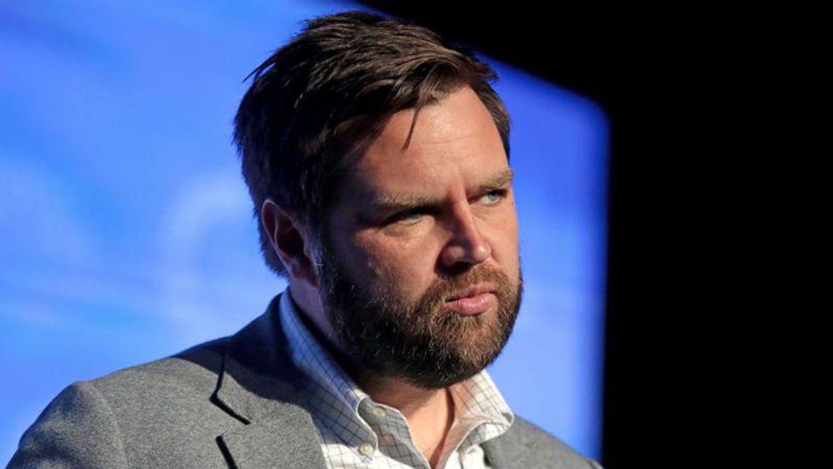 'Grown men acting like this?' J.D. Vance's plea for 'lonely' Trump spurs instant mockery