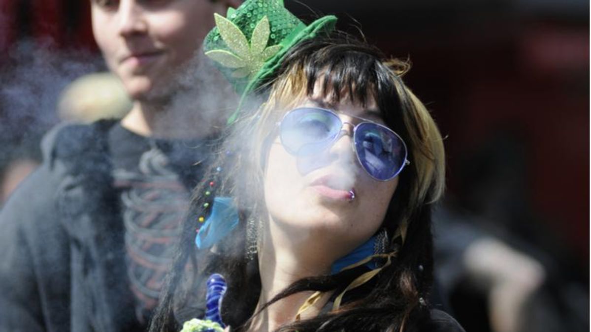 Milwaukee County Board drops fine for marijuana possession to up to $1