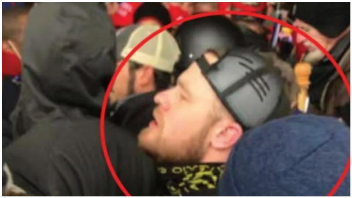 Proud Boys' de-facto leader during Capitol riot says he is struggling 'to make ends meet' after arrest