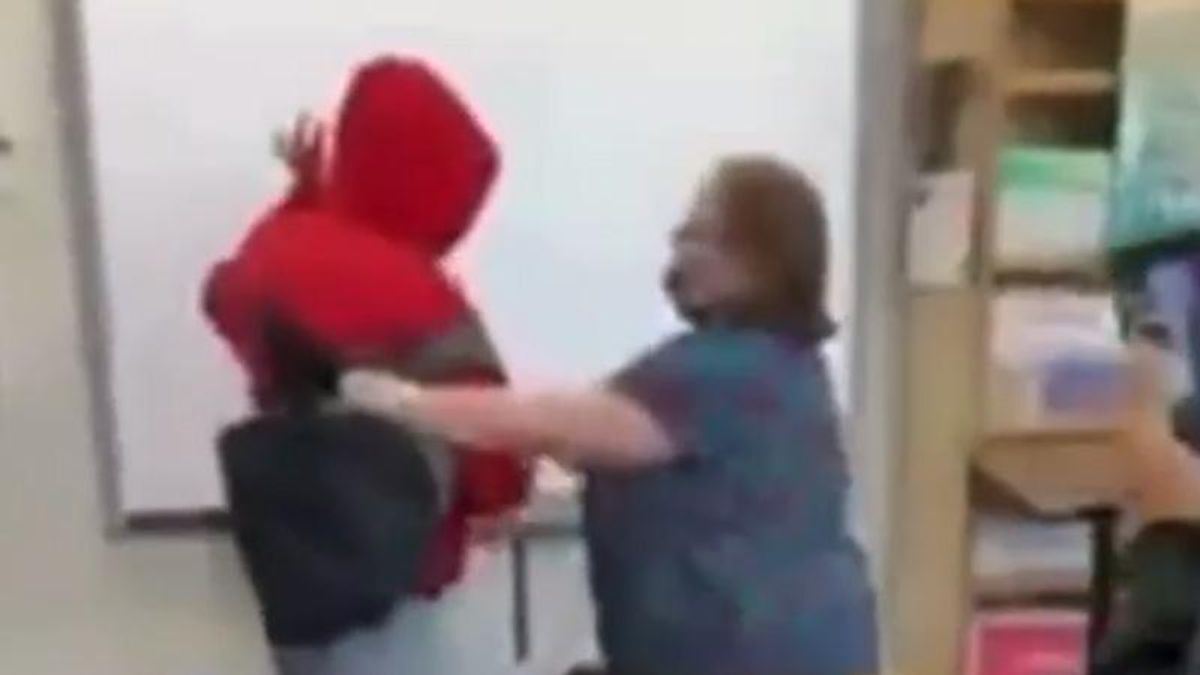 Oklahoma teacher calls student the N-word during bizarre altercation -- and it's caught on video