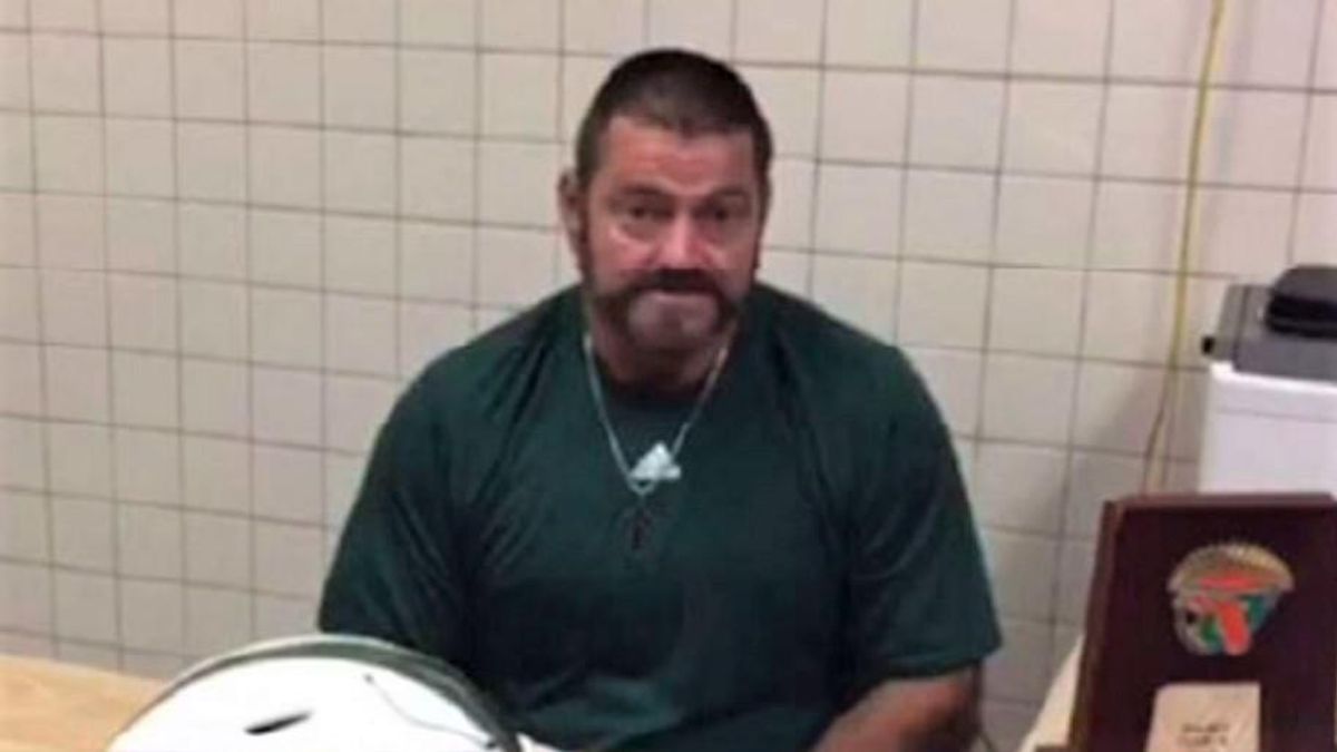 This MAGA-rioting teacher left a trail of poorly spelled rage messages on the web -- read them here