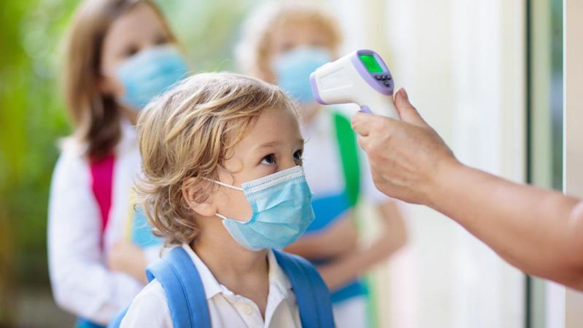 'We need every tool in our toolbox': COVID-19 Delta surge threatens to overwhelm school nurses