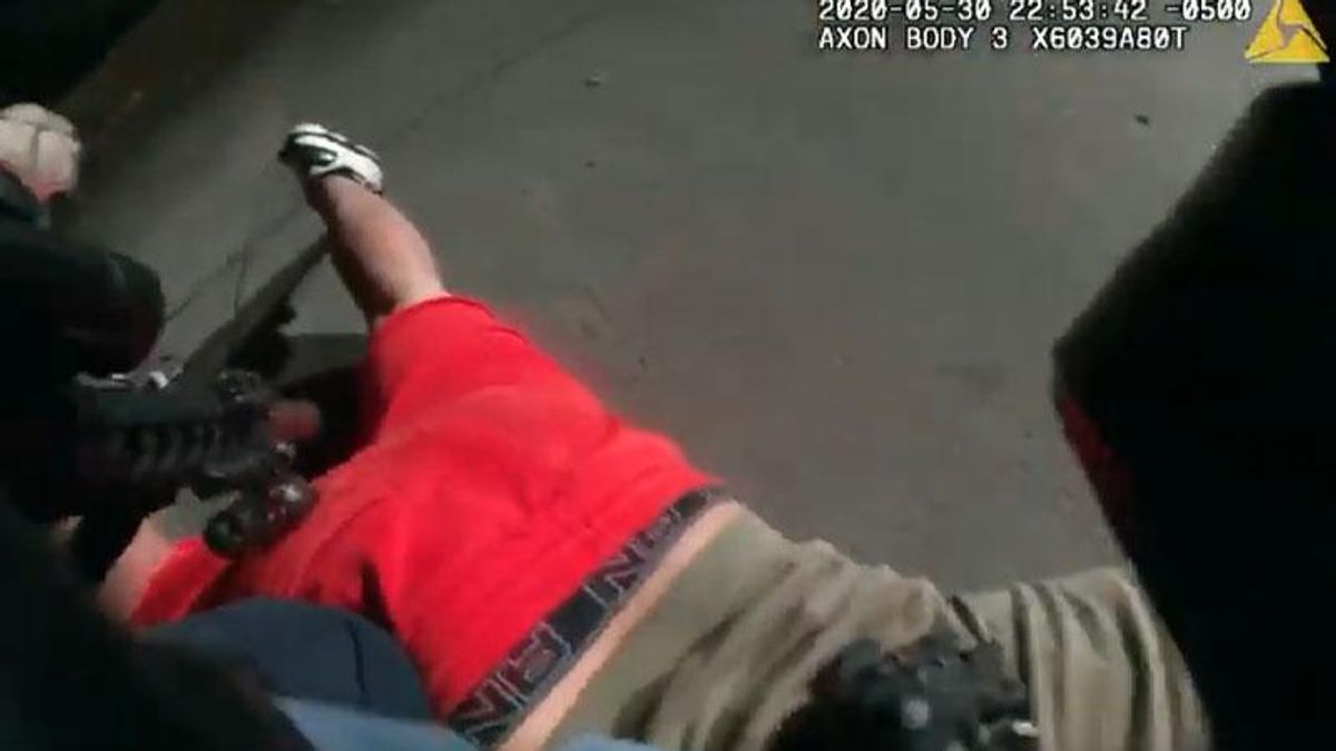 Bodycam video: Minneapolis police beat Jaleel Stallings after he fired on officers in self defense