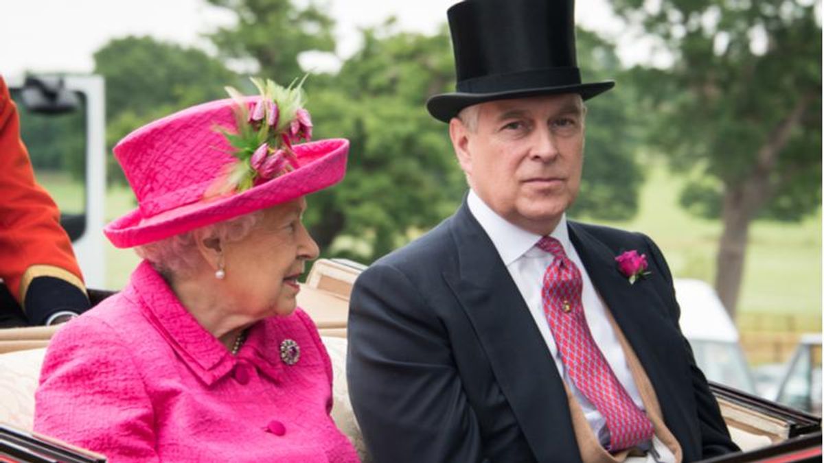 Prince Andrew's lawyers hold 'emergency talks' in the wake of Ghislaine Maxwell's conviction: report