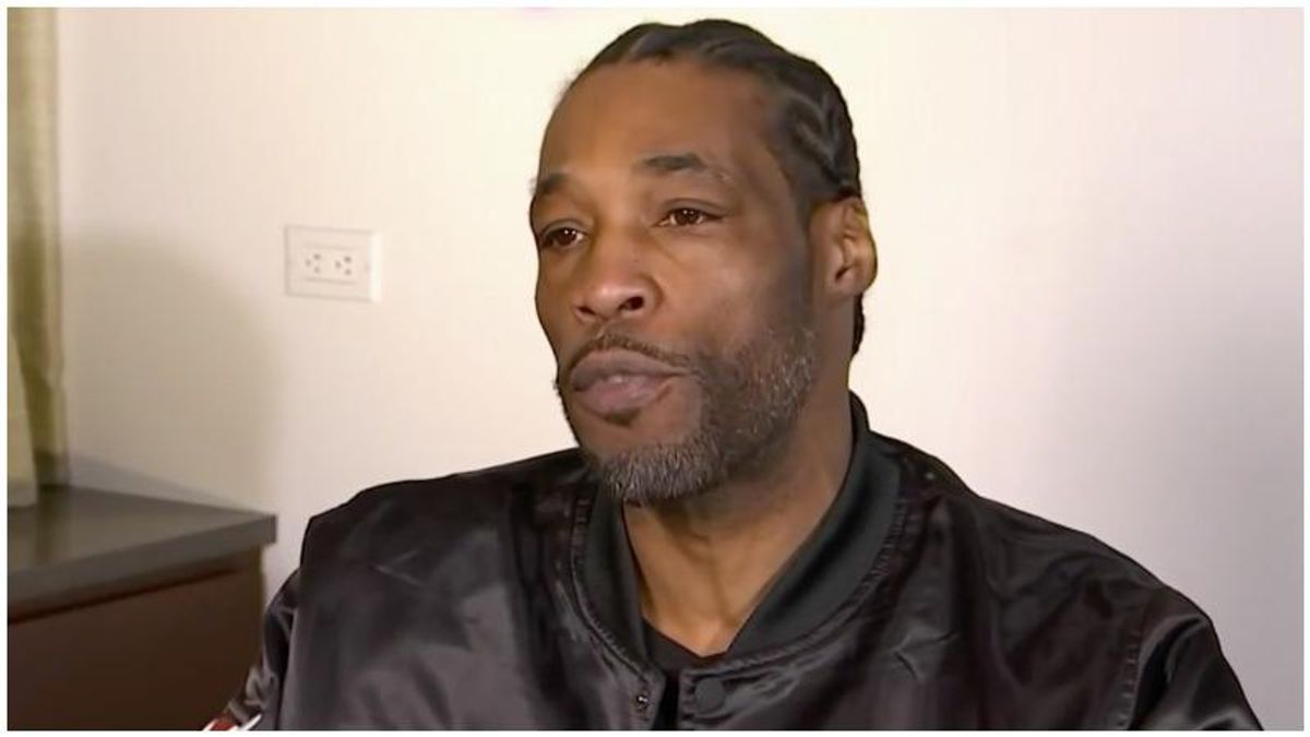 Police rip Black man's prosthetic leg off during violent traffic stop: 'It's like someone ripping off your skin'
