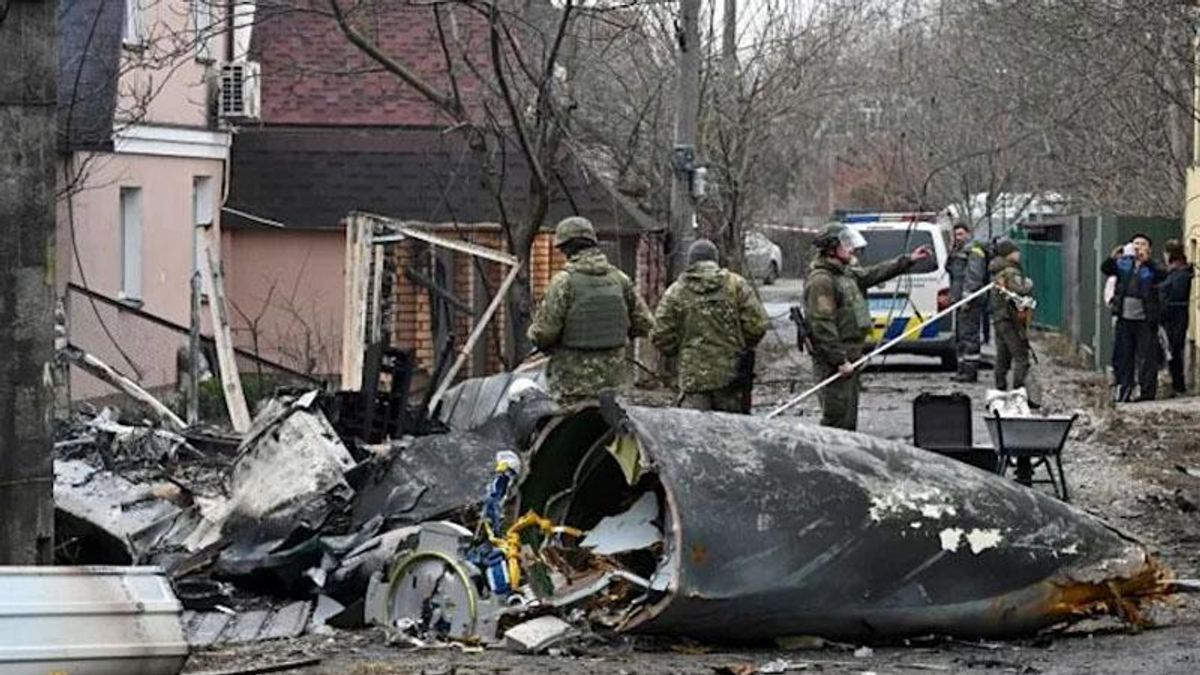 America's cost of 'defending freedom' in Ukraine: Higher food and gas prices and an increased risk of recession