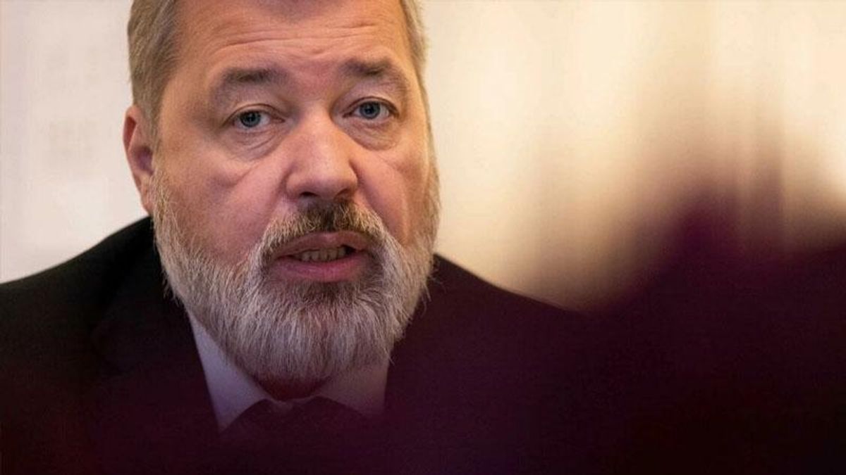 Russian Nobel Peace Prize laureate Dmitry Muratov assaulted on train