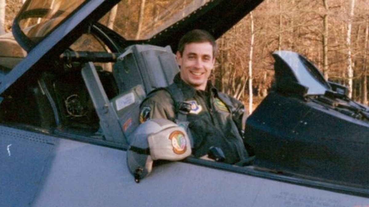 A real Top Gun says persistence and tenacity are needed to achieve elite ranking