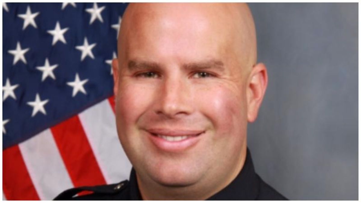 Former Atlanta cop accused of pointing gun at Black family during road rage incident