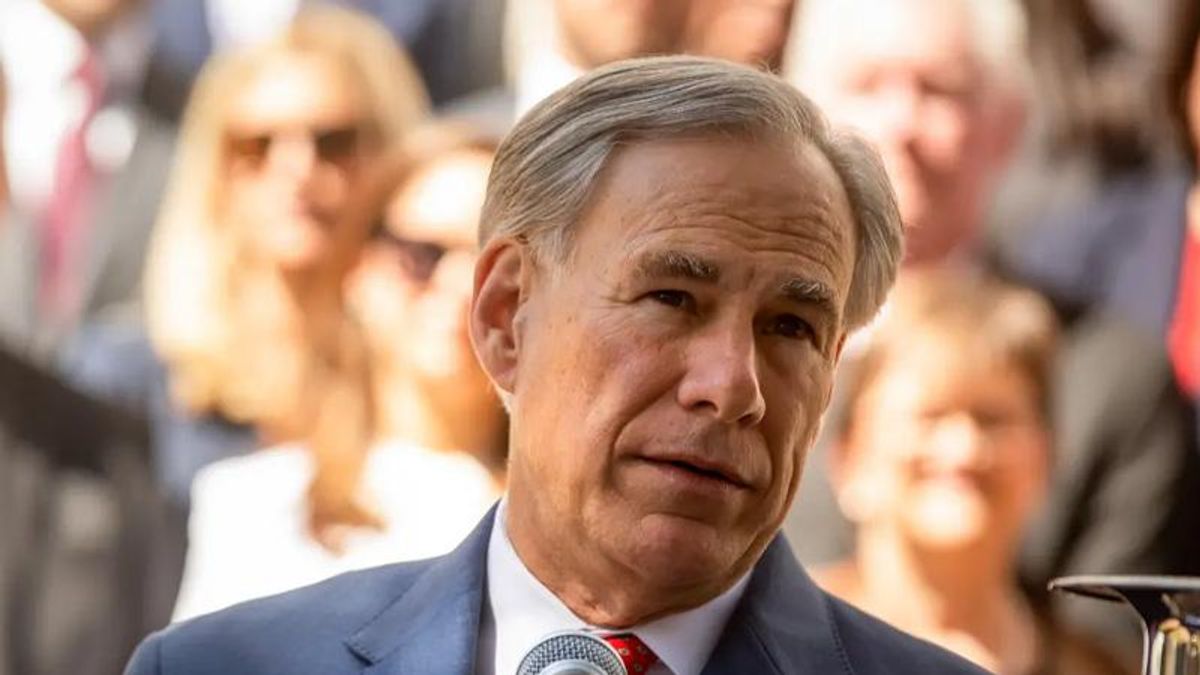 Texas Gov. Greg Abbott demands Biden pull his student loan relief plan