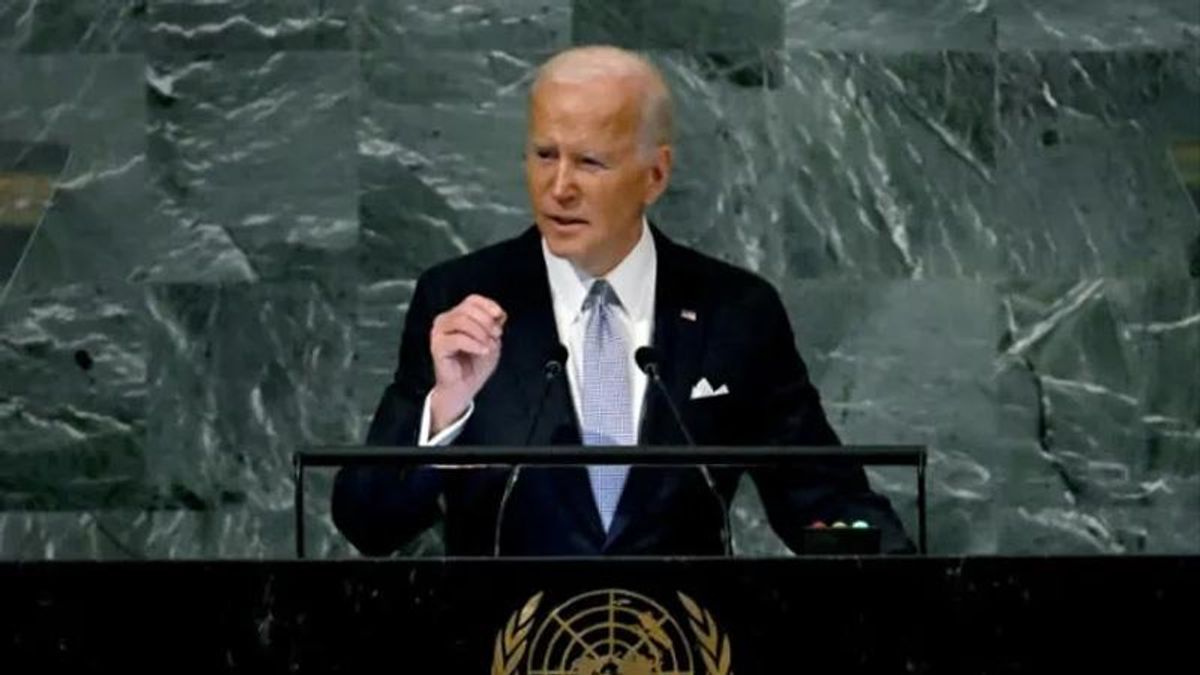 Biden puts pressure on Putin as reservists called up for war