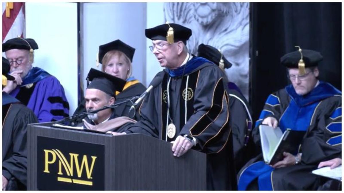 University chancellor apologizes for mocking Asian languages during commencement speech