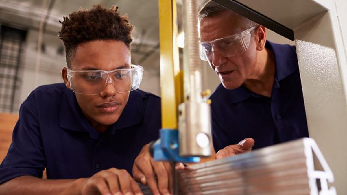 'We need immediate help': GOP pushing Midwest states to lower minimum age to work