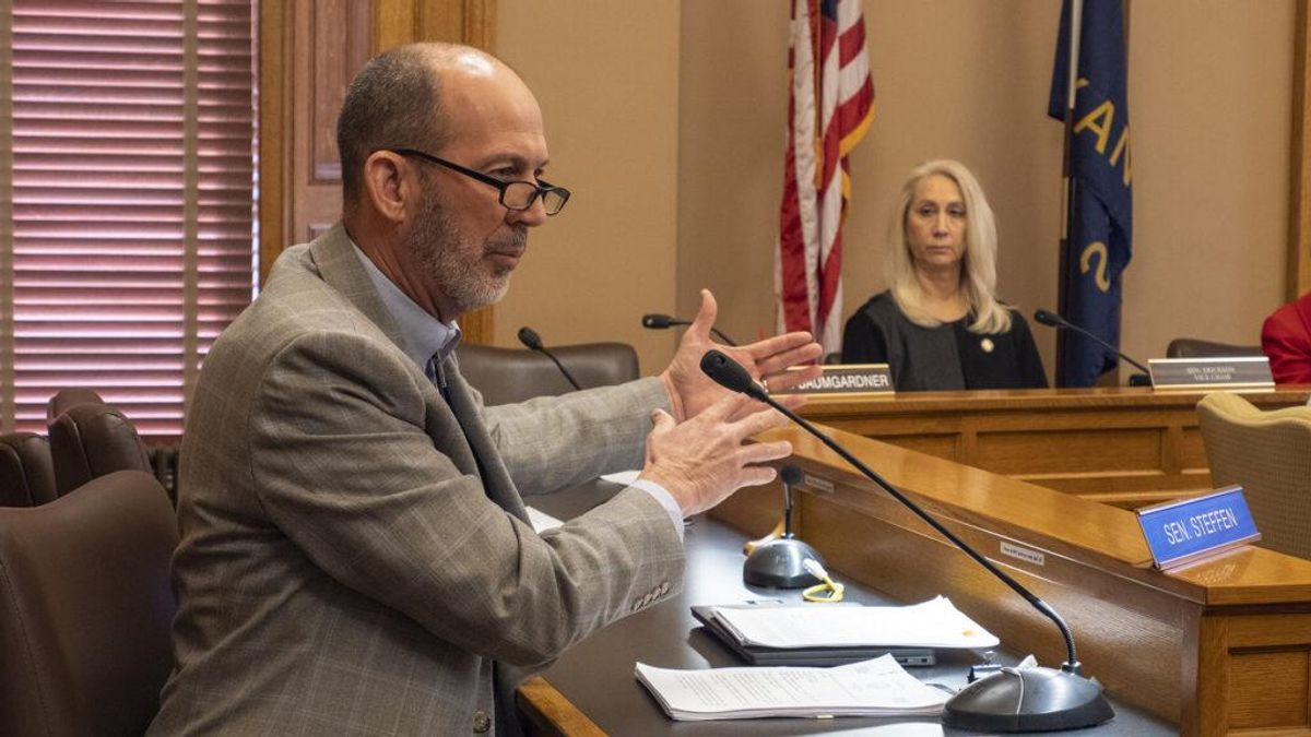 Kansas senator vents wrath at state health officials: ‘Recognize your inadequacy’