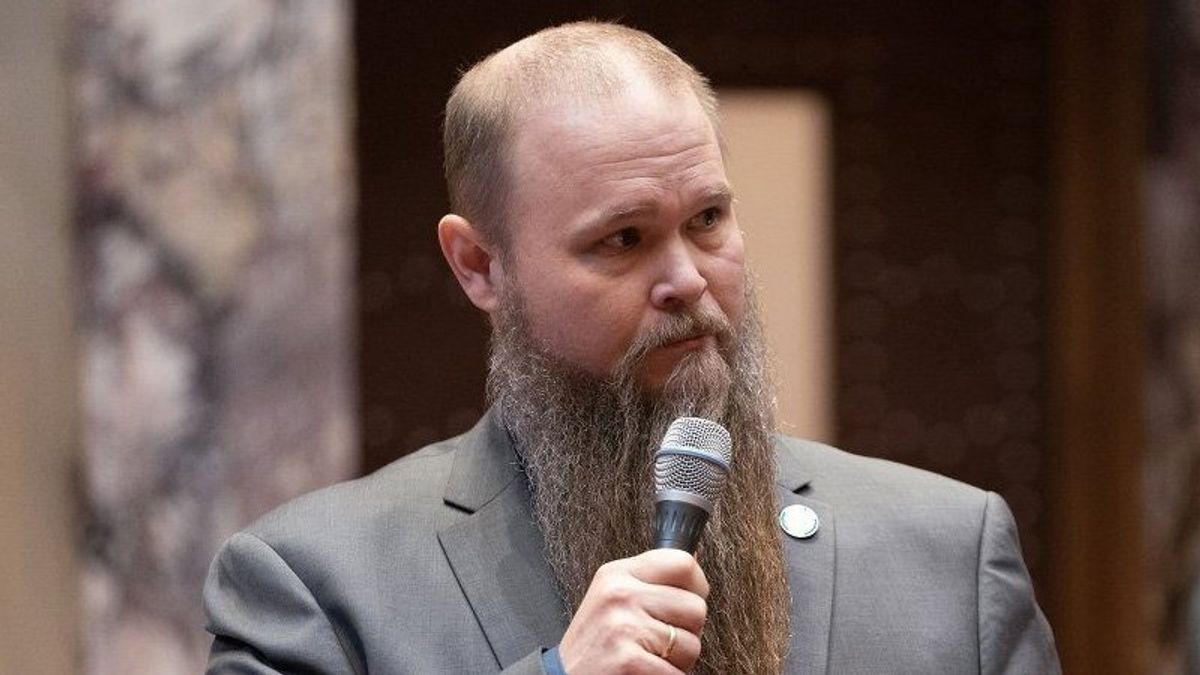 Minnesota Republican blew up over sex ed in schools and then kicked constituents out of his office