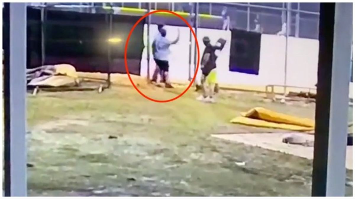 Dad suckerpunches umpire at son's high school baseball game report