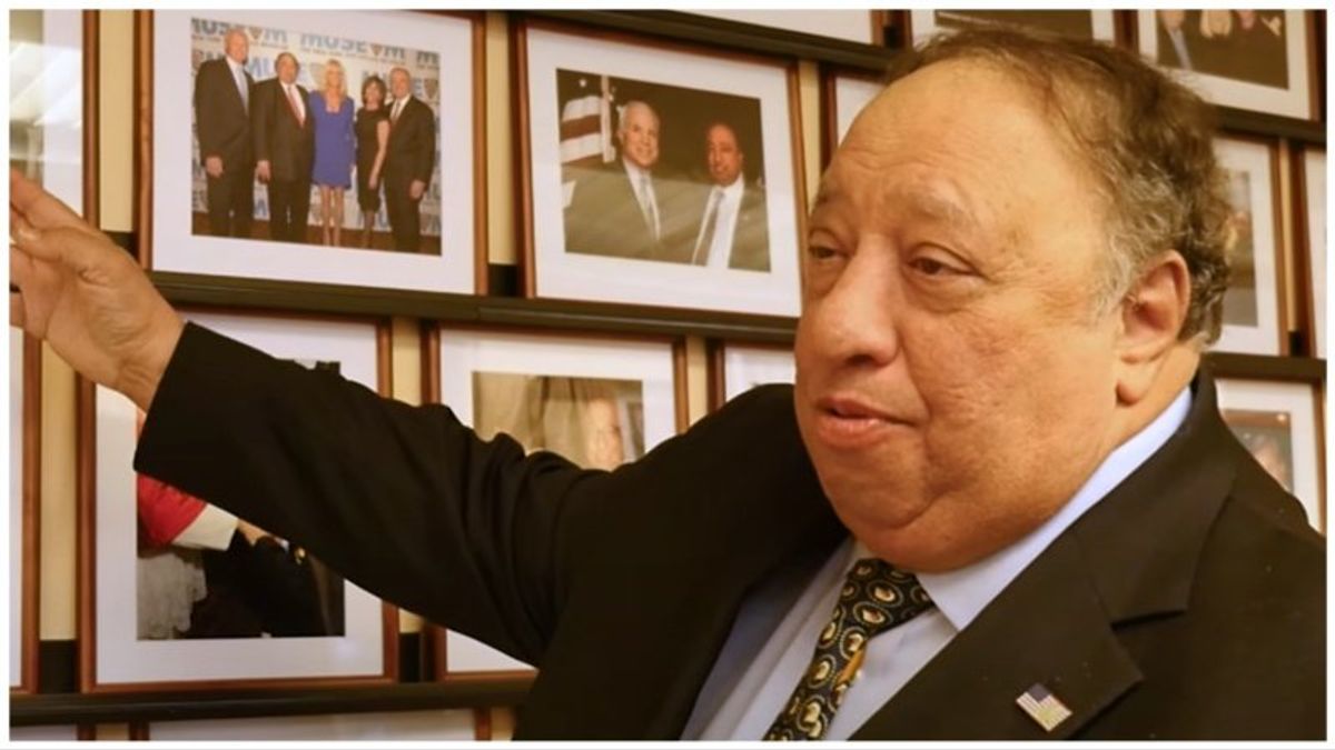Billionaire Trump supporter sleeps with James Bond's gun under his pillow: report