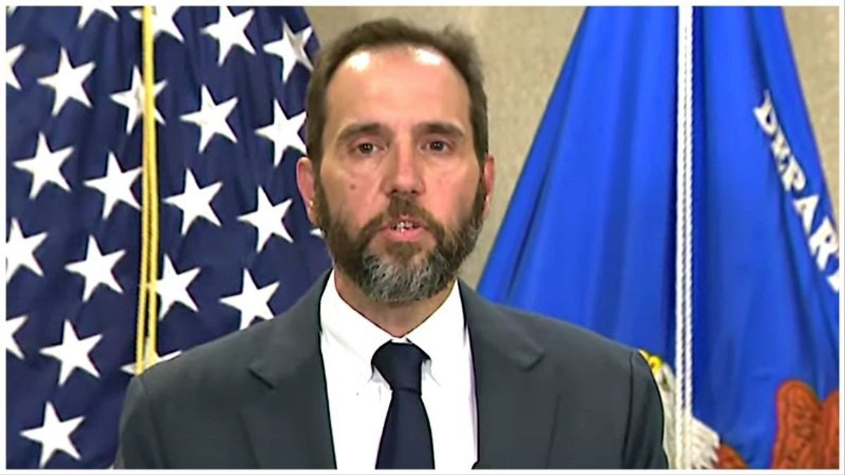Trump co-conspirator's lawyer called out by Jack Smith over potential conflict of interest: report
