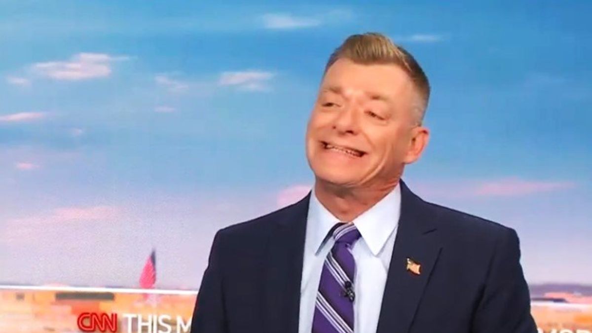 Trump ally blasted on CNN for latest defense: 'People in his cabinet say he's a fascist!'