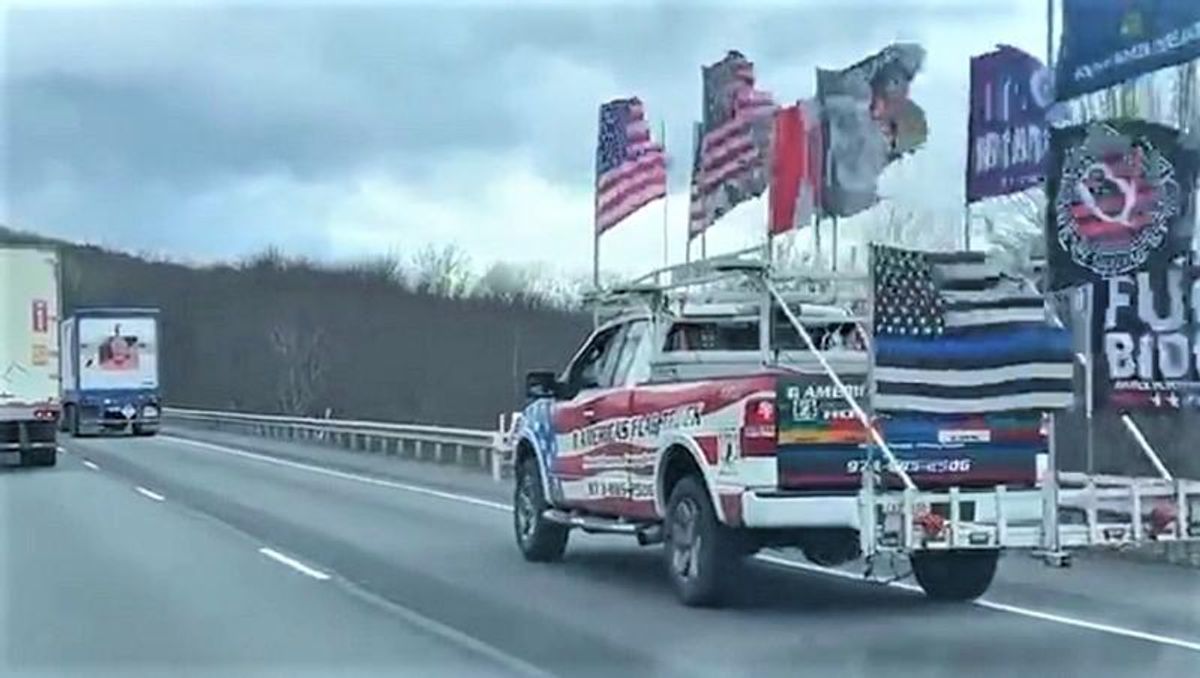 Truck convoy leader 'has no idea where he is' and is 'driving in circles' around I-495: report