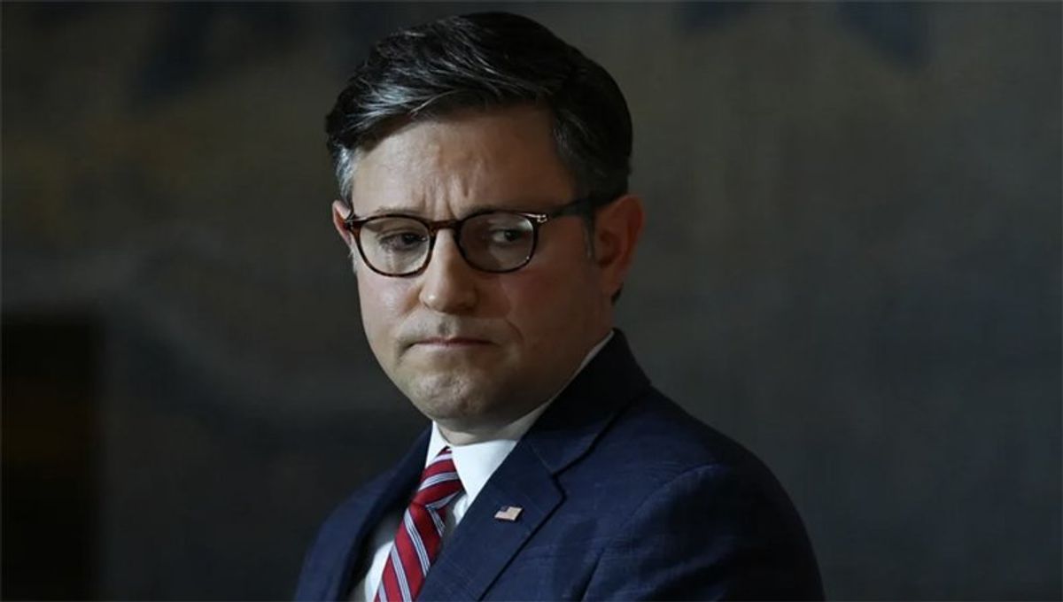 'Massive issue': Mike Johnson reportedly in for 'wild day' as GOP 'grandstanders' rebel