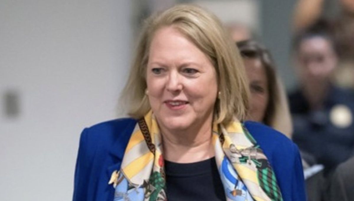 New Ginni Thomas secret pay scandal 'won't fade away' like the others: legal analyst
