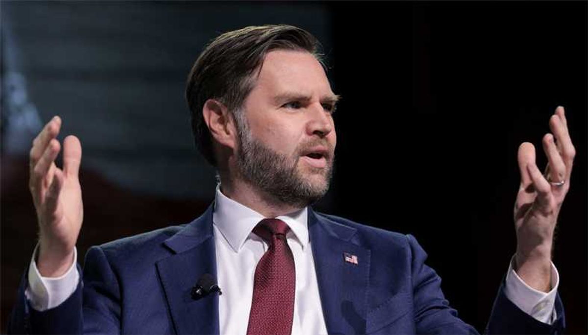 'Something's up' after Vance's right-wing event appearance falls apart: campaign advisor