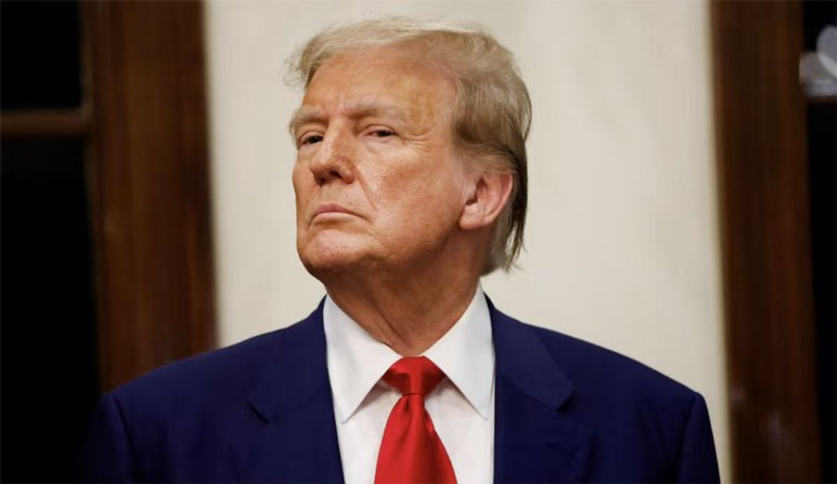Trump nailed for sucking up to people who ignored him when he was 'going bankrupt in NY'