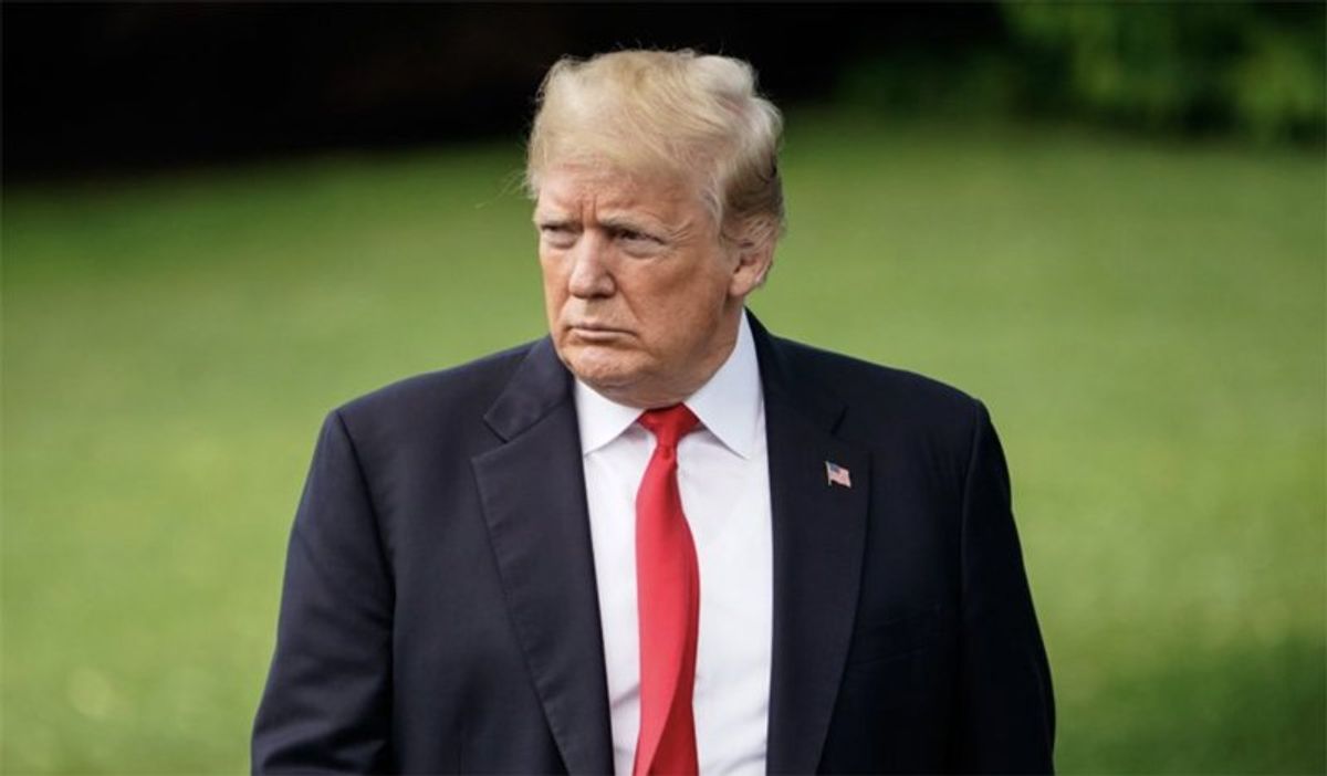 'Messy' dockworker strike is putting Trump in a bind: MSNBC analyst