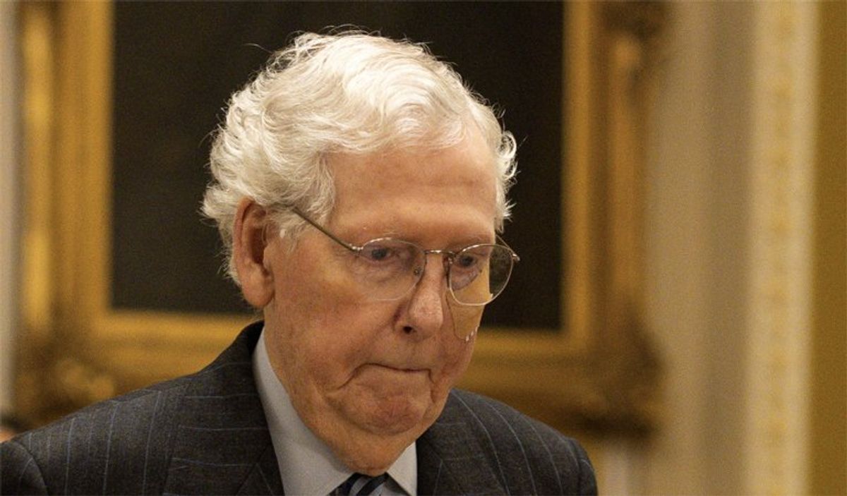 Mitch McConnell falls down stairs while walking from Senate chamber: report