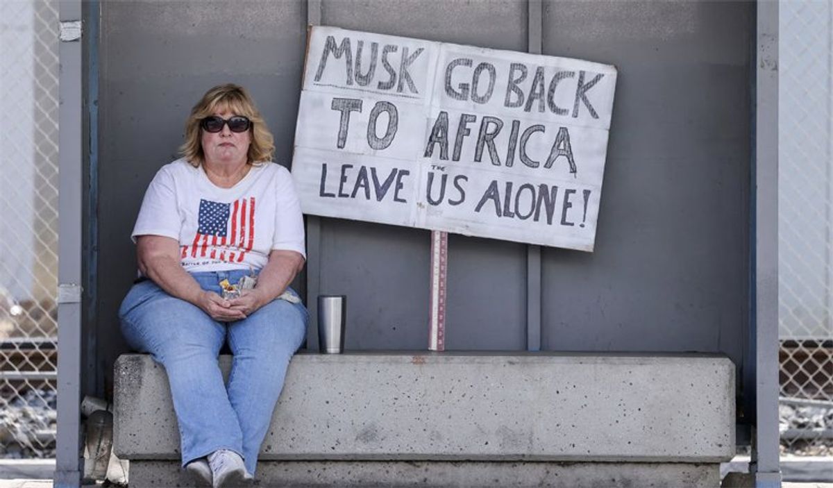 'My life is disintegrating': Fired fed workers finding no sympathy from MAGA relatives